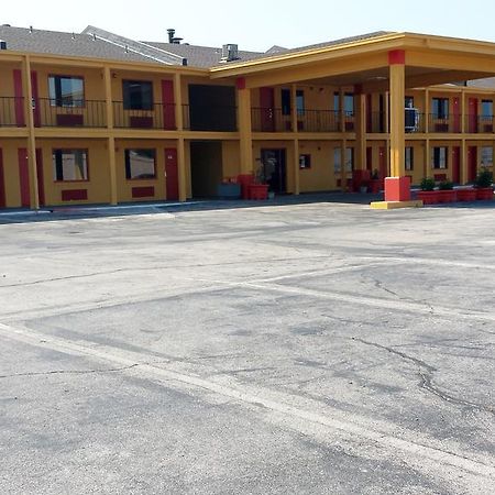 Park Hill Inn And Suites Oklahoma City Exteriör bild